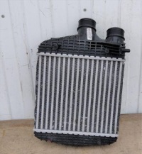 Купить Интеркулер правый maserati quattroporte sq4 2017-, фото thumb