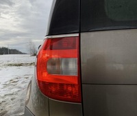 фото thumb №2, Rivian - комплект накладка хром na фара світла хромовані планки