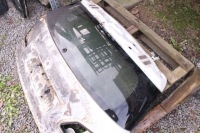 фото thumb №2, Mercedes w246 стекло крышки багажника