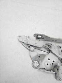 фото thumb №8, Bmw 3 f30 f31 f35 1 f20 f21 2011 - петля капот лівий 13989610