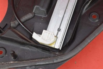 фото thumb №7, Підйомник вікна лівий зад d6517397xb mazda 2 ii de 5d 07-10