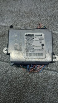 фото thumb №1, Датчик подушка безопасности renault megane 04r kombi 1.9d