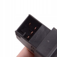 фото thumb №7, Переключатель окон do vw beetle 1998-2010 1c0959855