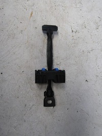 фото thumb №9, Audi a4 b9 обмежувач двері задніх 8w0839249