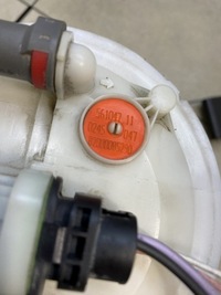 фото thumb №7, Датчик уровня топлива espace iv 82000085290