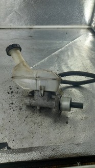 фото thumb №3, Помпа тормозная renault clio 8200129956b