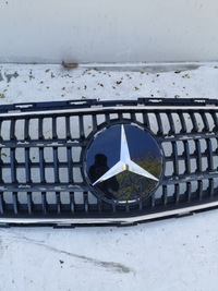 фото thumb №3, Решітка решітка радіатора mercedes w213 amg оригінал