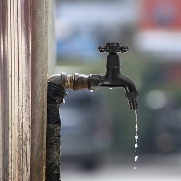 Винтажный латунный уличный водопроводный кран с клапаном