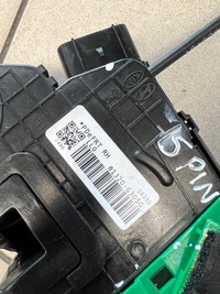 фото thumb №13, Hyundai оригінальний номер 81320-g3050