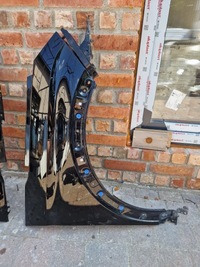 фото thumb №1, Крила передній правий peugeot 3008 ii lift