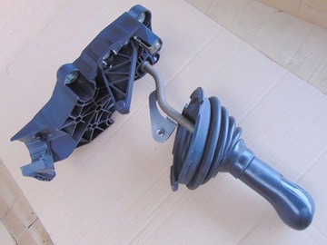 фото thumb №8, Ford fiesta mk6 tdci 04r домкрат вибірник коробки передач