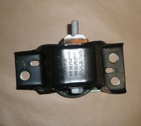 фото thumb №7, Подушка двигателя r clio iii 1.5dci 83km 8200140431