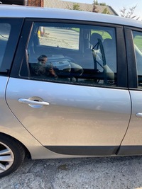 фото thumb №1, Двері scenic iii ted69