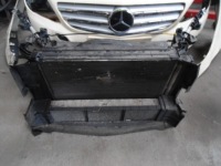 фото thumb №1, Mercedes w246 w176 радіатор woda кондиціонер kpl