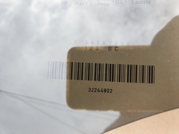 фото thumb №4, Скло з двері правий зад volvo xc40 as3 оригінальний номер