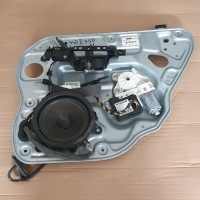 фото thumb №1, Механізм скло правий задня volvo v50 s40