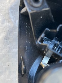 фото thumb №3, Volvo s60 v60 трикутник заглушка двері динамік lh