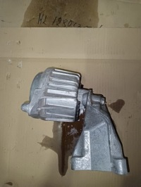 Купить Кронштейн двигателя mercedes 350 cdi i a2042404717q1, фото thumb