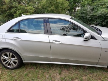 фото thumb №1, Двері do перед mercedesa e212 c775