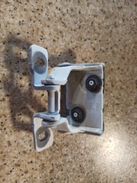 фото thumb №1, Bmw f20 петля кришки багажника правий 7239876