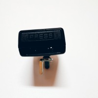 фото thumb №2, Замок поперечина безпеки trafic vivaro 2001-