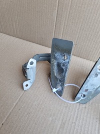 Купить Mondeo mk5 кронштейн кронштейн крыла правый левый перед dg93-f16a090-aa, фото thumb