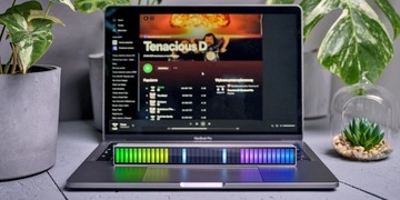 Эквалайзер RGB Redleaf 40LED - серебристый