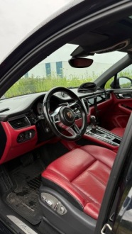 фото thumb №8, Салон porsche macan 2017 – комплектные czarno-czerwone состояние очень хороший !