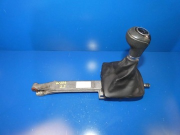 фото thumb №1, Mercedes c класс w205 домкрат выборщик коробки передач механическая коробка передач