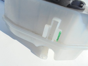 фото thumb №10, Seat arona 1.0 tsi бак розширювальний 2q0121407b