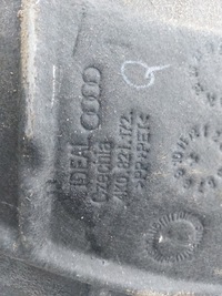 фото thumb №6, Підкрилок перед передні праві audi a4 b8