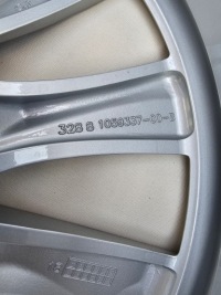 фото thumb №8, Диски tesla s диск lift 19" 8j 5x120 et40 1059337-00-b