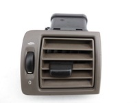 фото thumb №1, Решётка обдув правая volvo s40 ii v50