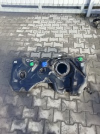 фото thumb №1, Бак топлива bak bmw 1 f40 1.5 бензин