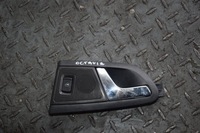 фото thumb №1, Ручка правий задня з перемикачем скло octavia i