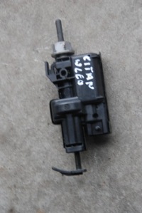 Купить Mercedes citan w415 2015 механизм крышка топлива, фото thumb