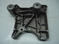 Кронштейн основание аккумулятор qashqai 2 64866 4eb0a с Разборки, фото thumb