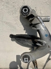 фото thumb №5, Балка подрамник задняя a2303500600 переключатель левая правая mercedes sl r230