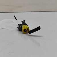 фото thumb №7, Toyota bz4x 2024 задняя сторона правая датчик удара подушка безопасности