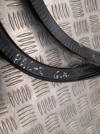 фото thumb №5, Chrysler pacifica 68188721ad задня ліва ущільнювачі