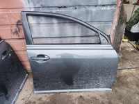 фото thumb №1, Toyota avensis t25 двері правий перед передні повний kombi