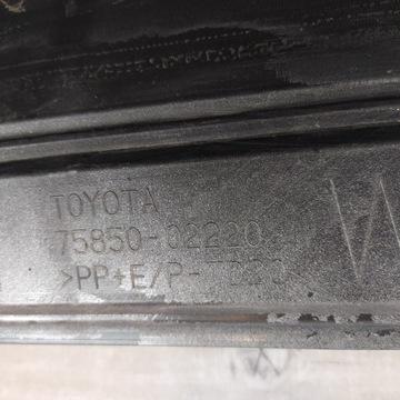 фото thumb №13, Corolla xii 21 планка накладка порогова права 75850-02220