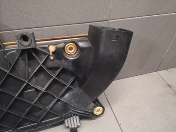 фото thumb №6, Корпус фільтра повітря bmw 7 f01 3.0d 7812064