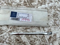 фото thumb №1, Молдинг крила перед права хром mercedes e w211