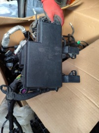 фото thumb №1, Ford mustang vi lift 5.0 gt коробка запобіжників