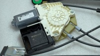 фото thumb №10, Seat leon ii стеклоподъёмник левые перед оригинал 2005-12 комплектный