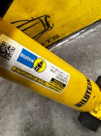 Комплект новая  амортизаторы badlands bilstein задний  ford bronco 21- с Разборки, фото thumb