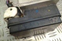 фото thumb №7, Насос abs toyota hilux off-road _n1_ 4451071030 3.0l дизель 66kw 2009