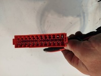 фото thumb №7, Кронштейн запобіжників audi a4 b9 8w0055307