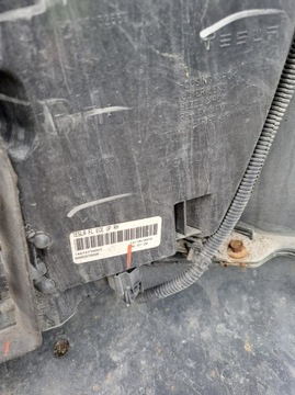 фото thumb №16, Бампер переднее kpl. tesla модель s 2012-2016 pmng 6-pdc